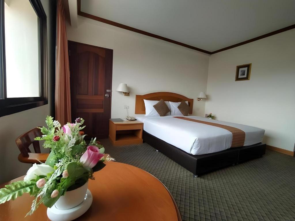 Sing Golden Place Hotel Hat Yai Extérieur photo